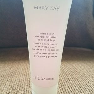 Mary Kay Feet and Leg Energizing Lotion